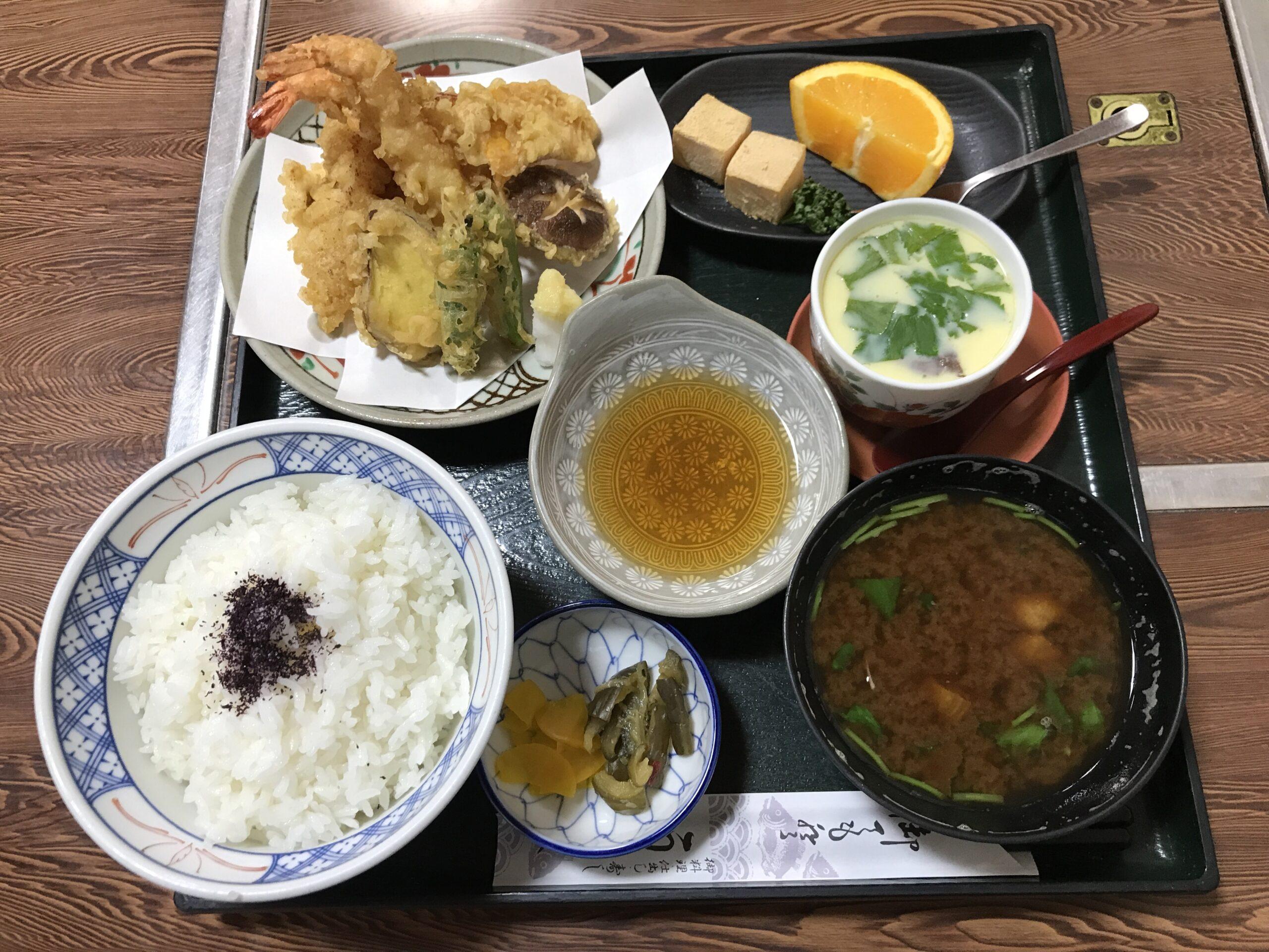 【魚芳】老舗の本物の日本料理が味わえる！豪華な品数とサクサク天ぷらが美味しいお店【岐阜市】